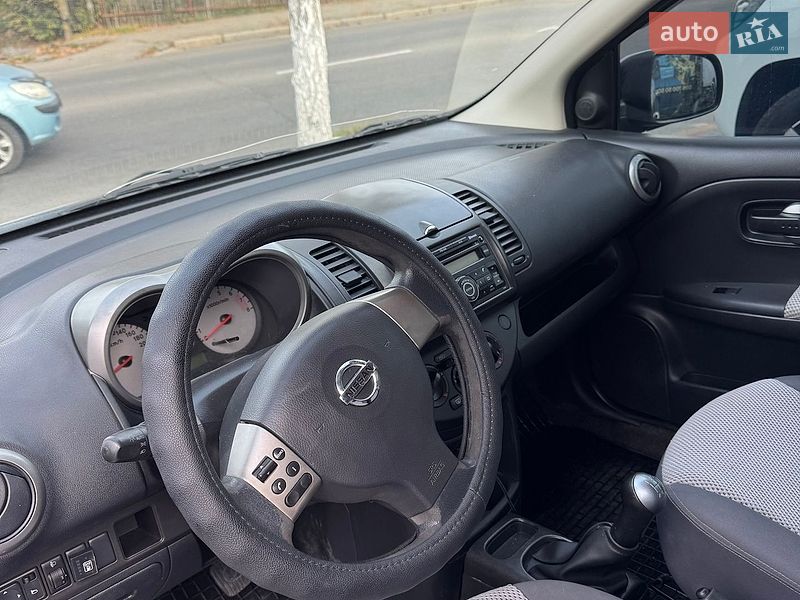 Хетчбек Nissan Note 2008 в Первомайську