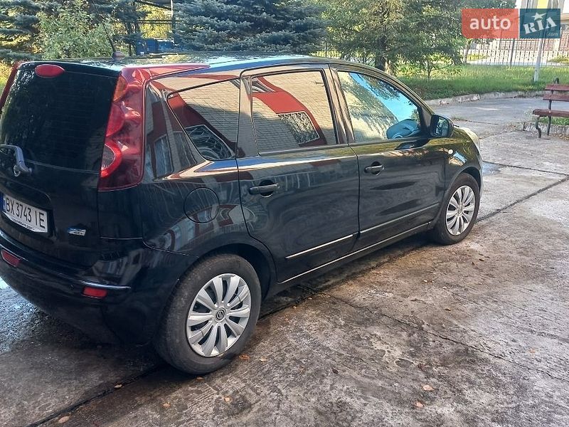 Хетчбек Nissan Note 2012 в Нетішині фото 5 Хетчбек Nissan Note 2012 в Нетішині