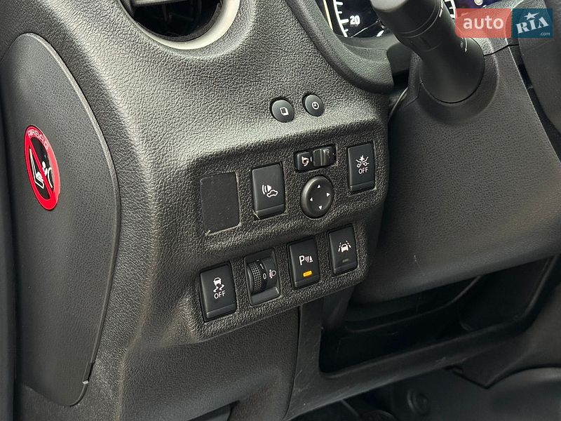 Хэтчбек Nissan Note 2018 в Умани