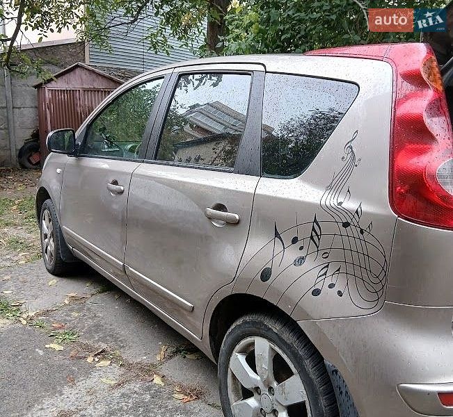 Хетчбек Nissan Note 2007 в Києві фото 6 Хетчбек Nissan Note 2007 в Києві