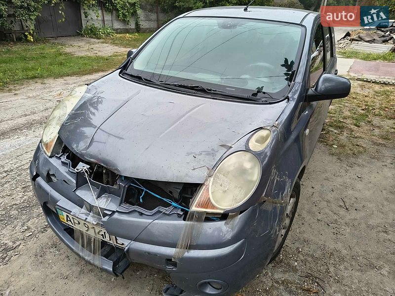 Хэтчбек Nissan Note 2007 в Запорожье