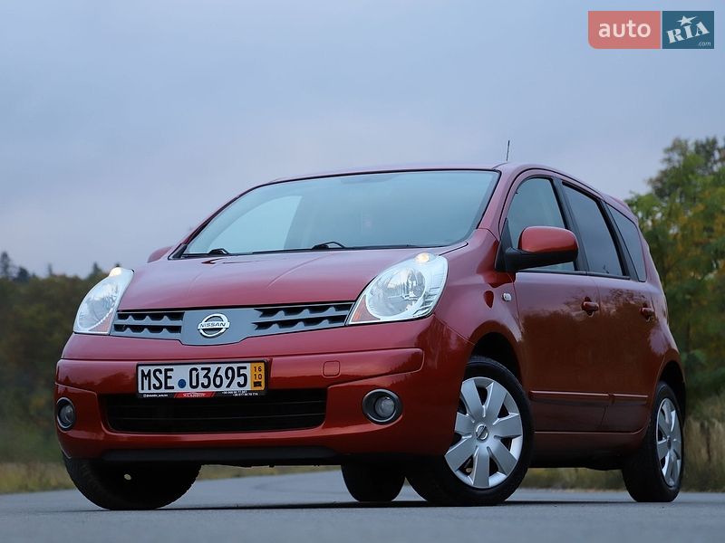Хетчбек Nissan Note 2008 в Трускавці