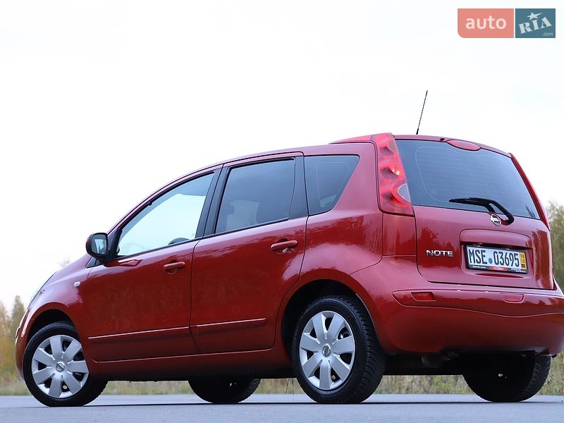 Хетчбек Nissan Note 2008 в Трускавці