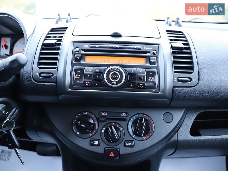 Хетчбек Nissan Note 2008 в Трускавці