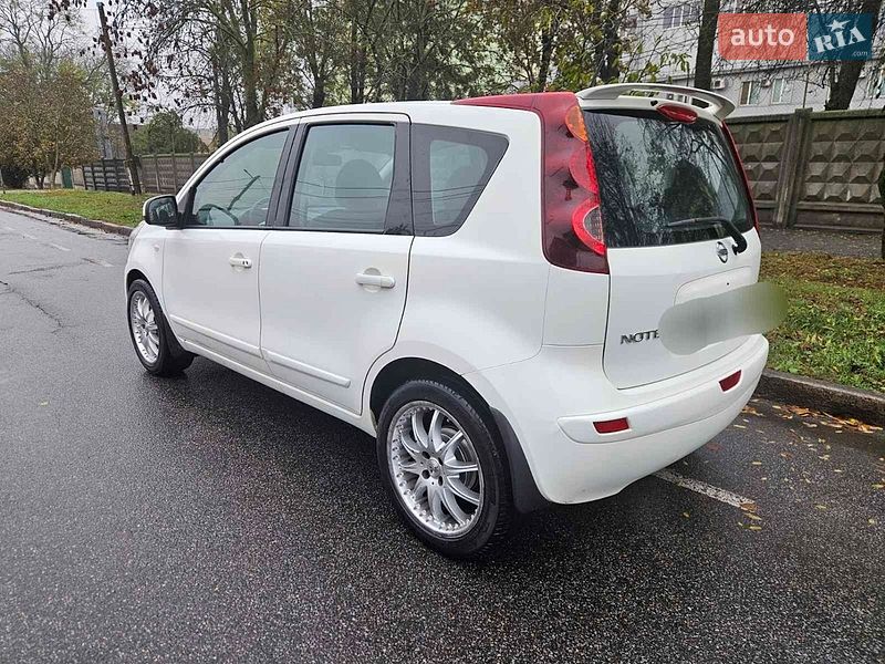 Хетчбек Nissan Note 2013 в Вінниці