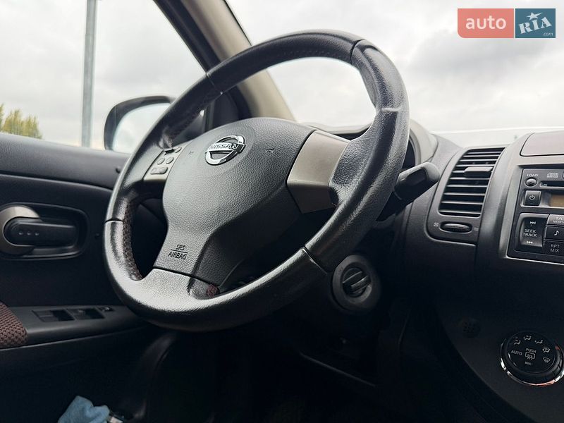 Хэтчбек Nissan Note 2008 в Ровно