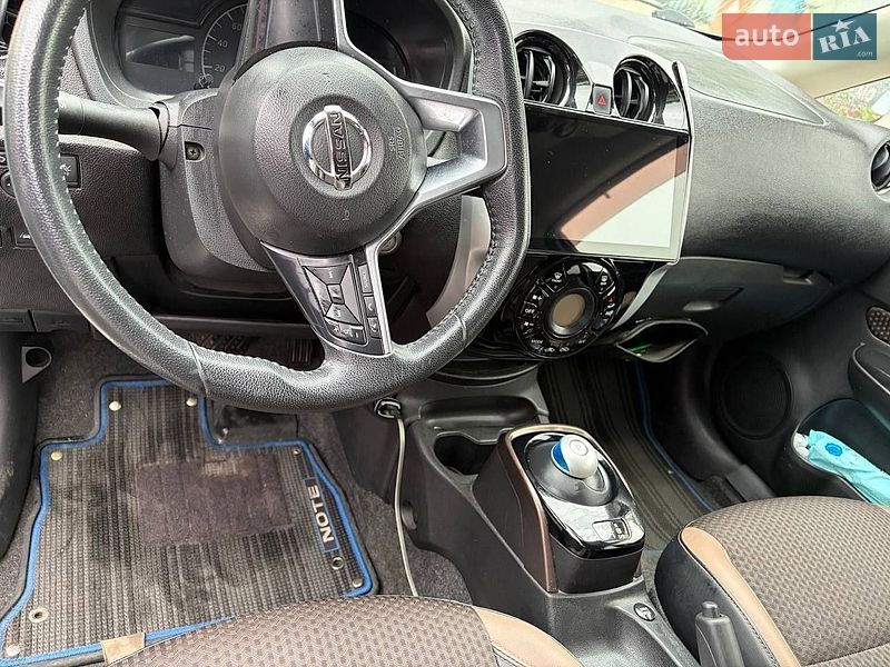 Хэтчбек Nissan Note 2017 в Киеве