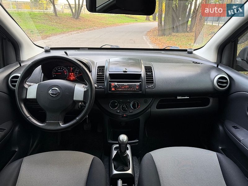Хетчбек Nissan Note 2011 в Дніпрі