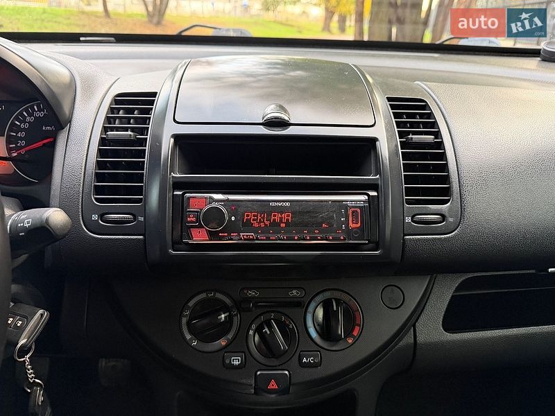 Хетчбек Nissan Note 2011 в Дніпрі