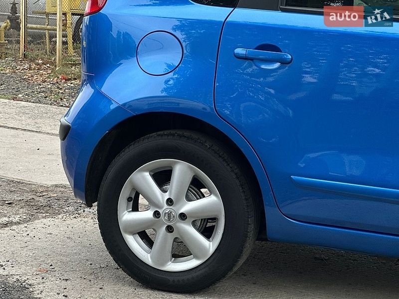 Хэтчбек Nissan Note 2006 в Луцке