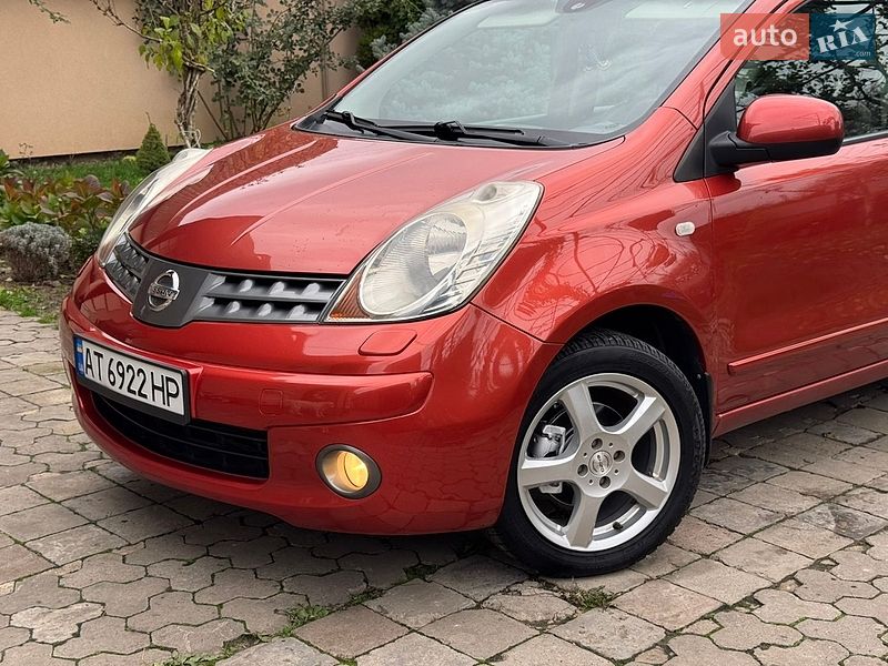Хэтчбек Nissan Note 2007 в Ивано-Франковске