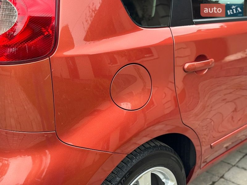 Хэтчбек Nissan Note 2007 в Ивано-Франковске