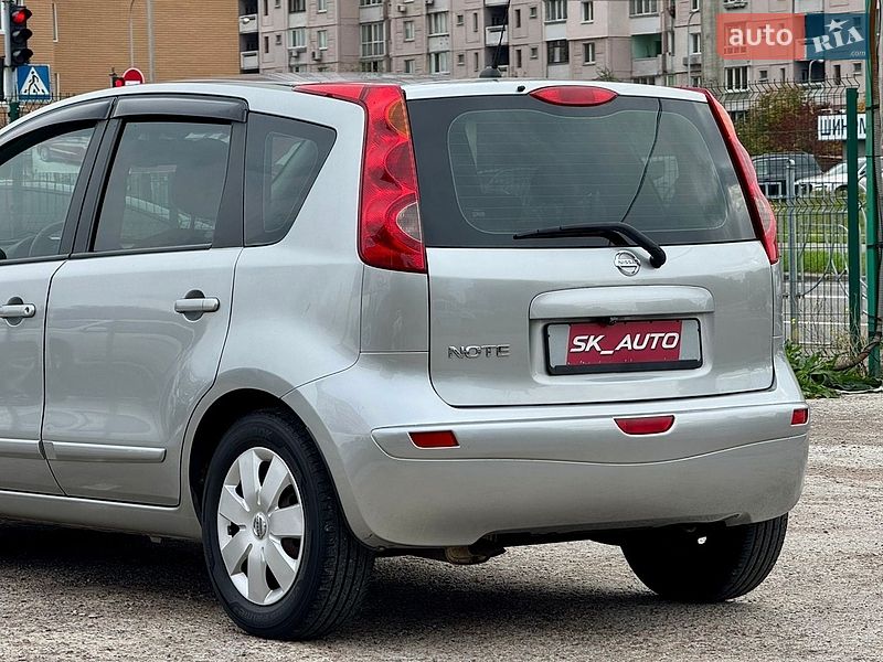 Хэтчбек Nissan Note 2010 в Киеве
