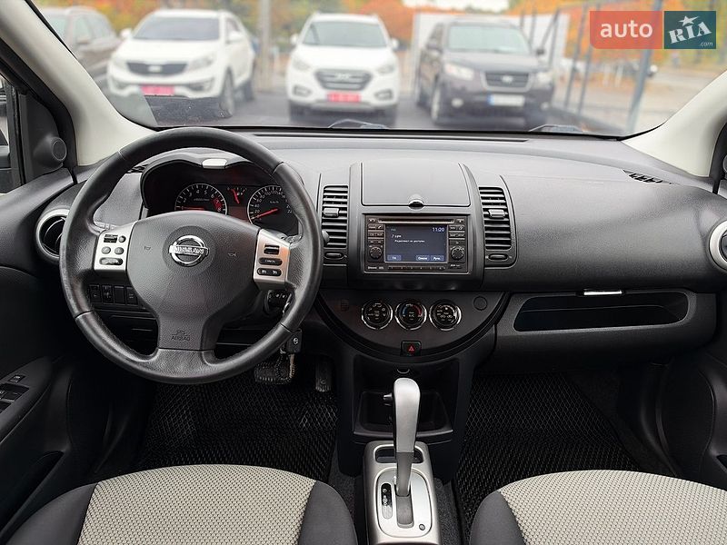 Хэтчбек Nissan Note 2011 в Виннице