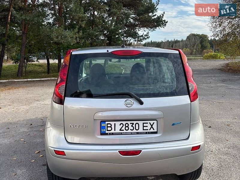 Хэтчбек Nissan Note 2009 в Полтаве