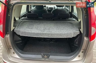 Хетчбек Nissan Note 2008 в Чернівцях