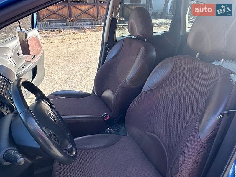 Хетчбек Nissan Note 2007 в Івано-Франківську