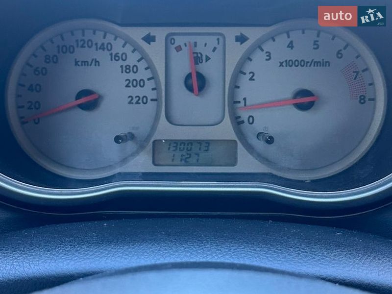 Хетчбек Nissan Note 2007 в Івано-Франківську