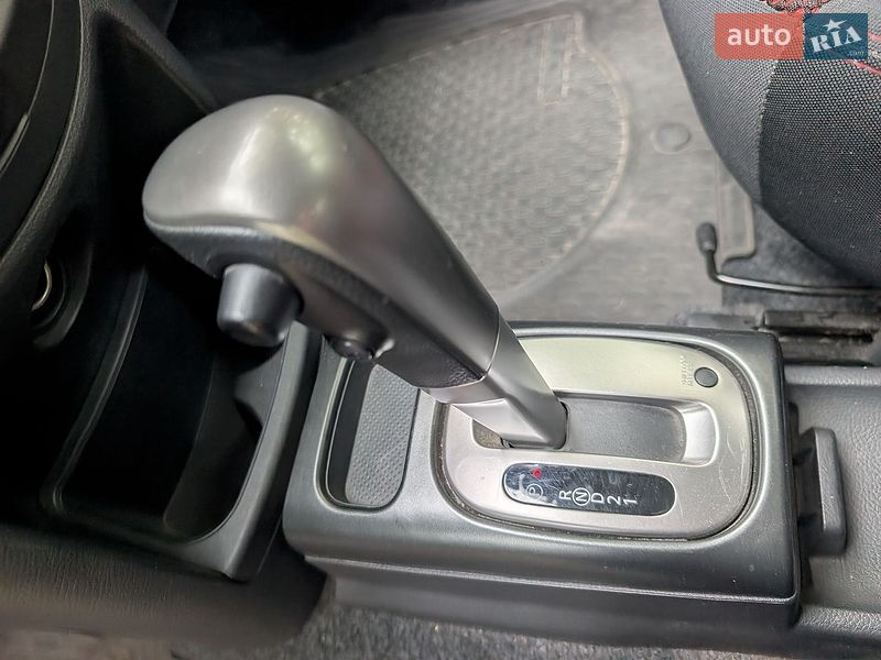 Хэтчбек Nissan Note 2007 в Киеве