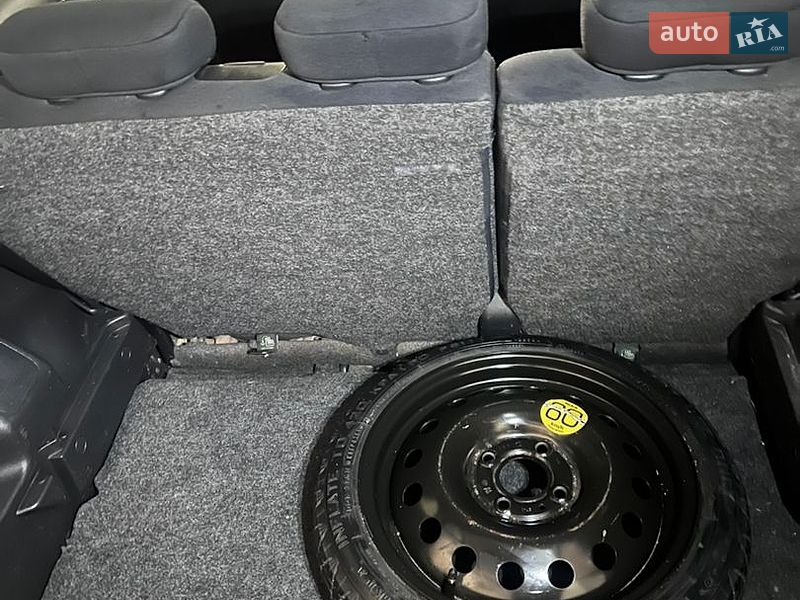 Хэтчбек Nissan Note 2011 в Белой Церкви фото 17 Хэтчбек Nissan Note 2011 в Белой Церкви