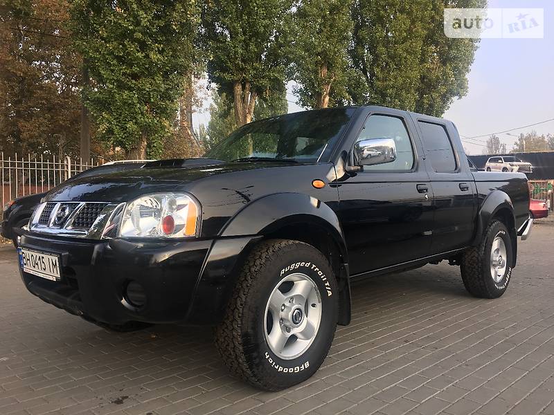 продажа в автосалонах нп 300 ноаый
