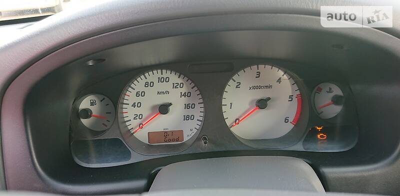 Позашляховик / Кросовер Nissan NP300 2010 в Харкові