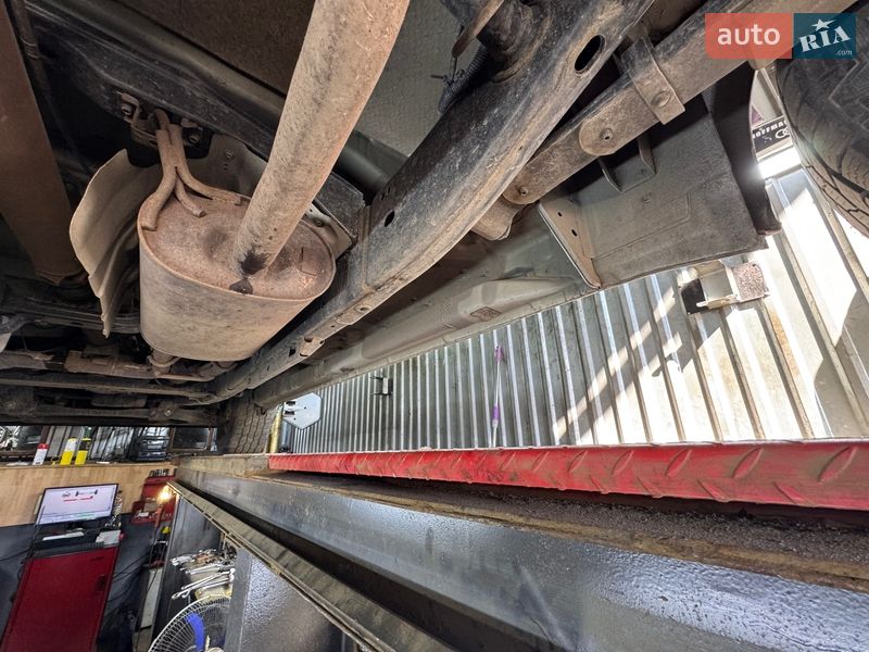 Грузопассажирский фургон Nissan NV1500 2017 в Киеве фото 24 Грузопассажирский фургон Nissan NV1500 2017 в Киеве