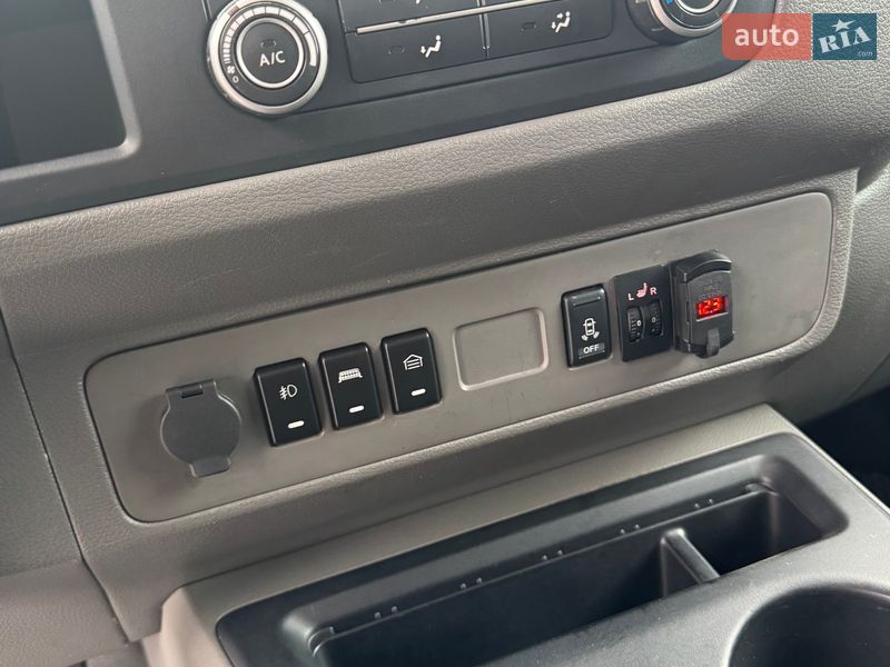 Грузопассажирский фургон Nissan NV1500 2017 в Киеве фото 8 Грузопассажирский фургон Nissan NV1500 2017 в Киеве
