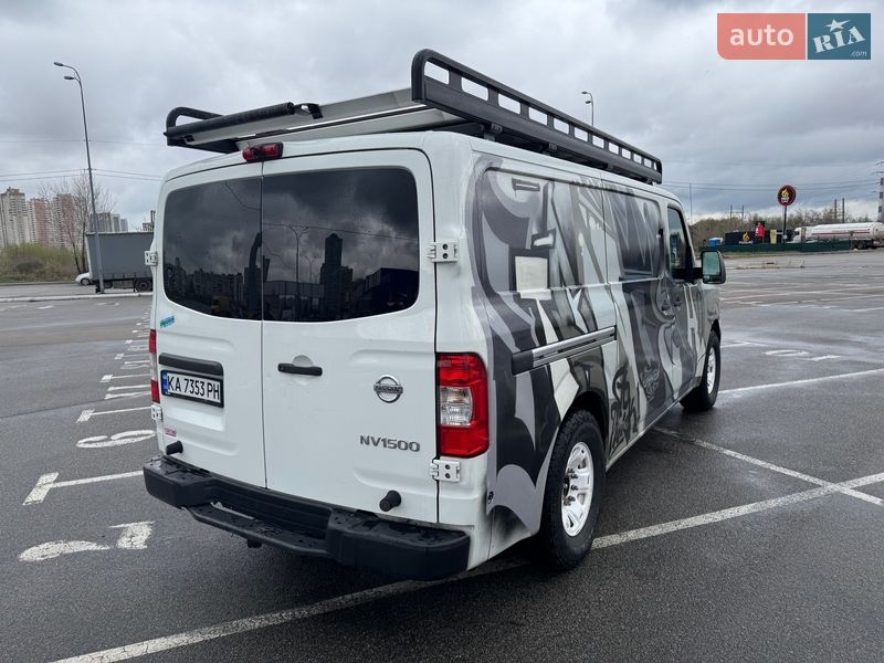 Грузопассажирский фургон Nissan NV1500 2017 в Киеве фото 32 Грузопассажирский фургон Nissan NV1500 2017 в Киеве