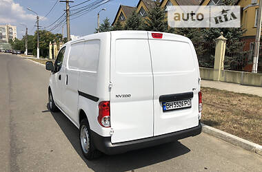 Грузопассажирский фургон Nissan NV200 2018 в Одессе