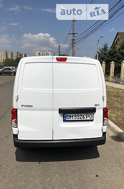 Грузопассажирский фургон Nissan NV200 2018 в Одессе