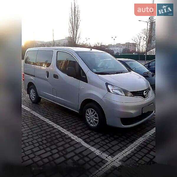 Мінівен Nissan NV200 2012 в Одесі фото 3 Мінівен Nissan NV200 2012 в Одесі