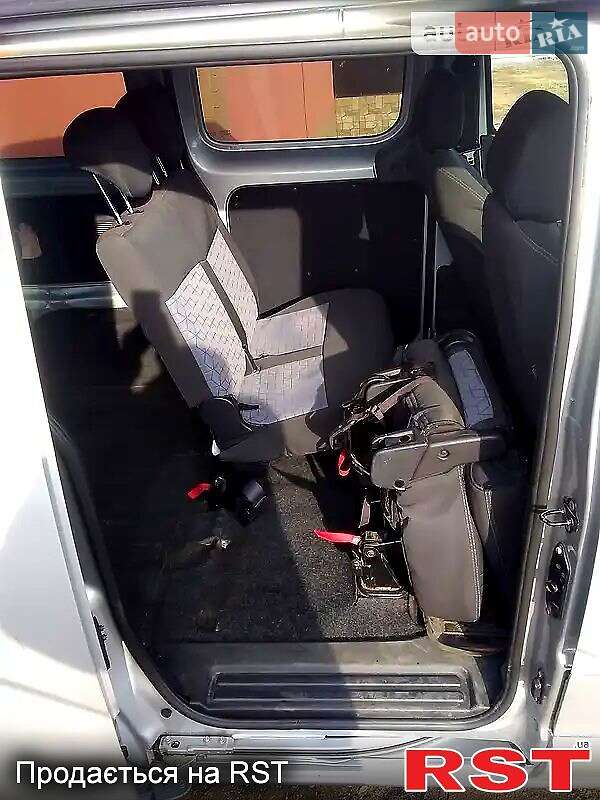 Мінівен Nissan NV200 2012 в Одесі фото 8 Мінівен Nissan NV200 2012 в Одесі
