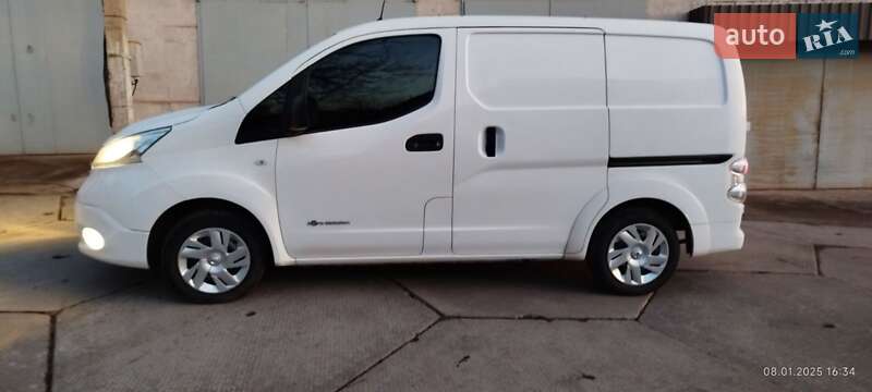Вантажний фургон Nissan NV200 2018 в Кривому Розі фото 5 Вантажний фургон Nissan NV200 2018 в Кривому Розі