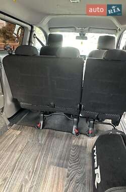 Мінівен Nissan NV200 2012 в 