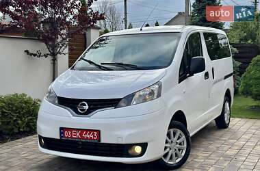 Минивэн Nissan NV200 2014 в 