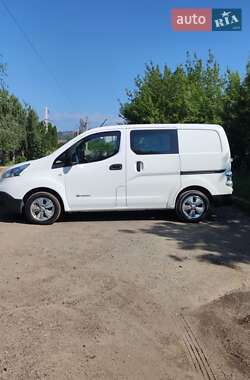 Вантажний фургон Nissan NV200 2016 в 