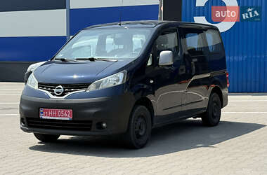 Мінівен Nissan NV200 2010 в Рівному