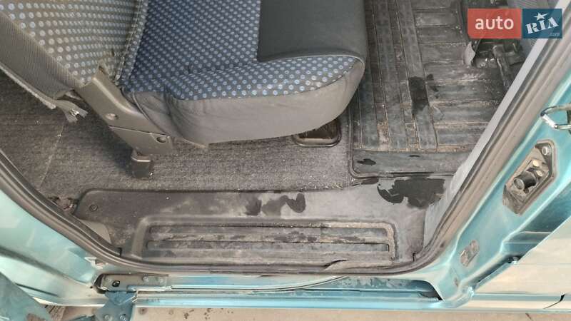 Мінівен Nissan NV200 2012 в Херсоні