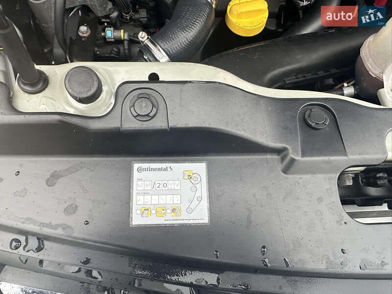 Мінівен Nissan NV200 2011 в Луцьку