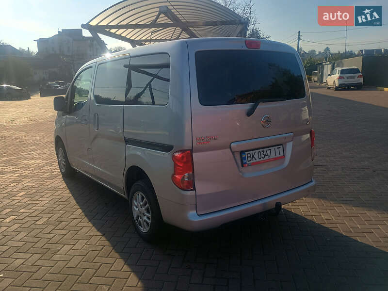 Минивэн Nissan NV200 2011 в Ровно фото 9 Минивэн Nissan NV200 2011 в Ровно