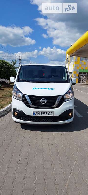 Грузовой фургон Nissan NV300 2019 в 