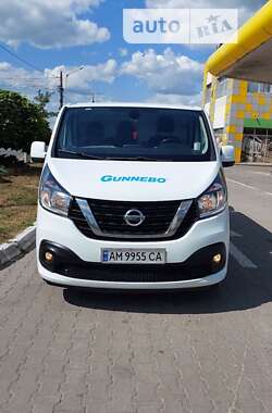 Грузовой фургон Nissan NV300 2019 в 