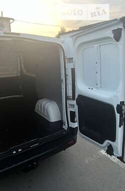 Вантажний фургон Nissan NV300 2018 в 