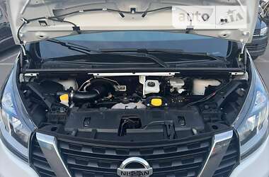 Вантажний фургон Nissan NV300 2018 в 