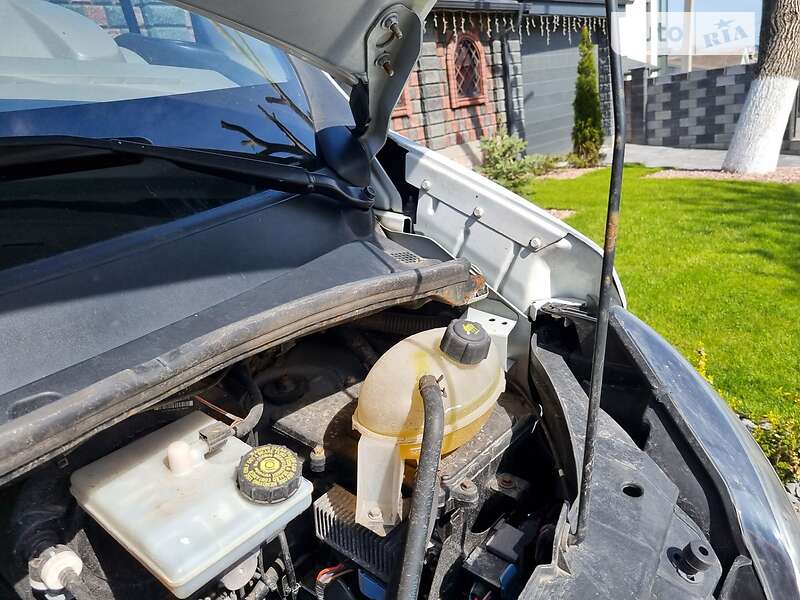 Мікроавтобус Nissan NV400 2016 в Рівному
