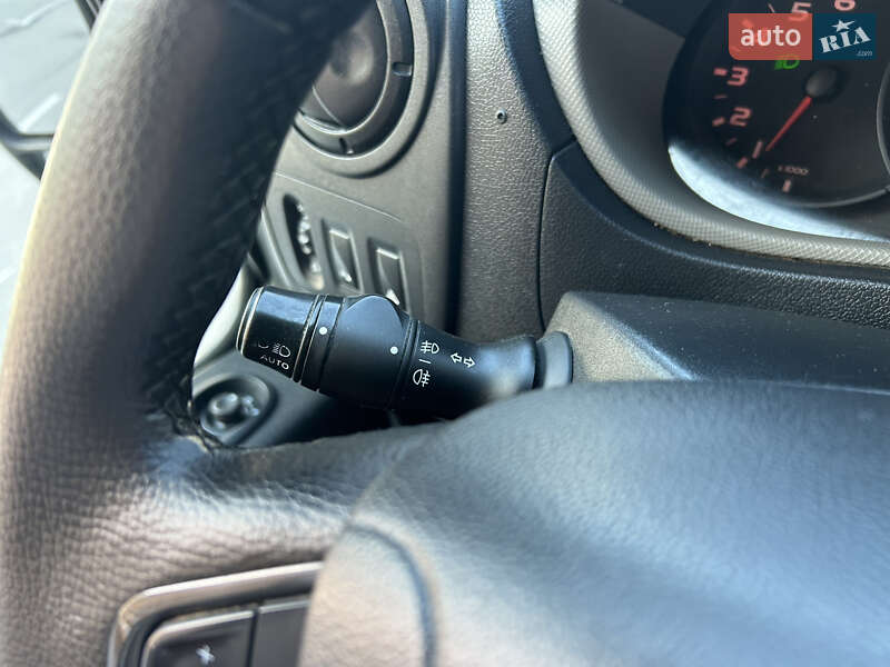 Туристический / Междугородний автобус Nissan NV400 2013 в Киеве