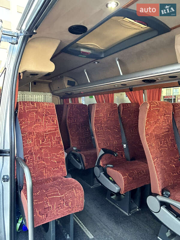 Туристический / Междугородний автобус Nissan NV400 2013 в Киеве