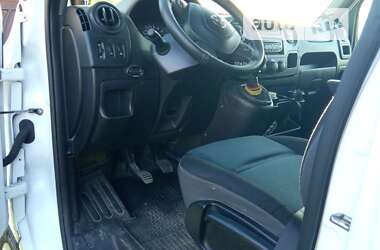 Грузовой фургон Nissan NV400 2013 в Стрые