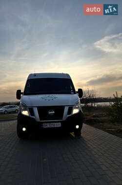 Микроавтобус Nissan NV400 2015 в Ровно